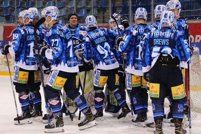 Eislöwen feiern ihren fünften Sieg in Folge.