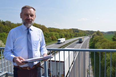 Der CDU-Landtagsabgeordnete Marko Schiemann kämpft für den Ausbau der A4.