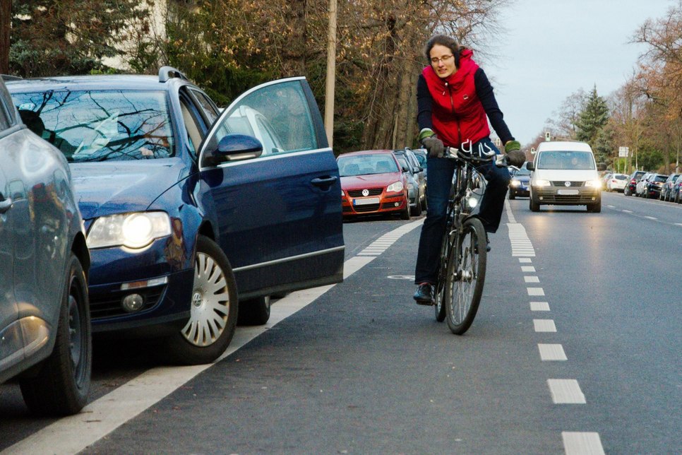 Radfahren im Stadtgebiet birgt jede Menge Gefahrenpotenzial. Foto: ADFC
