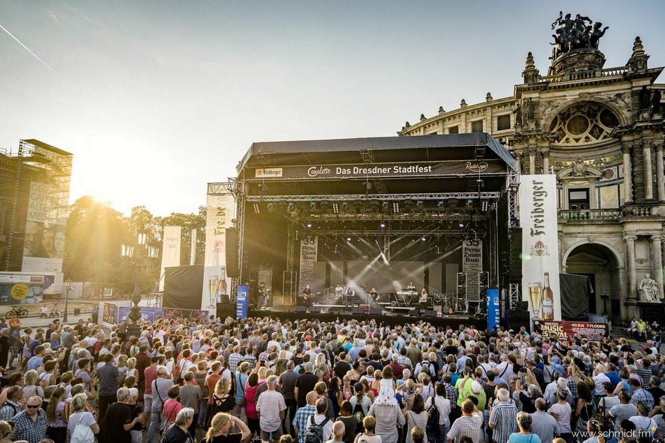 Stadtfest Dresden – Theaterplatz / Foto: PR / Michael Schmidt