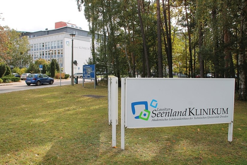 Das Lausitzer Seenland-Klinikum in Hoyerswerda. Foto: hgb