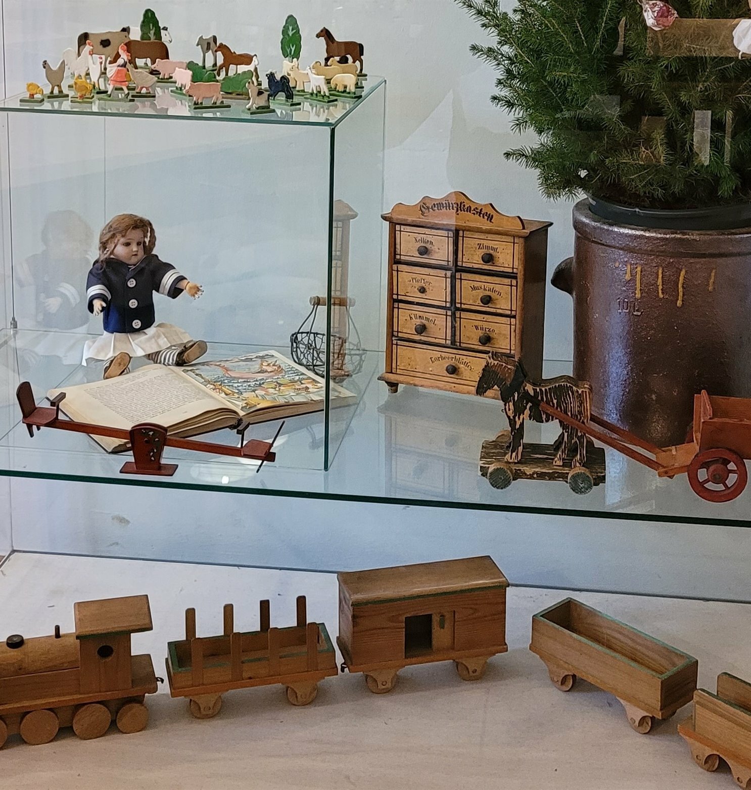 Spielzeug unterm Weihnachtsbaum Cottbus WochenKurier