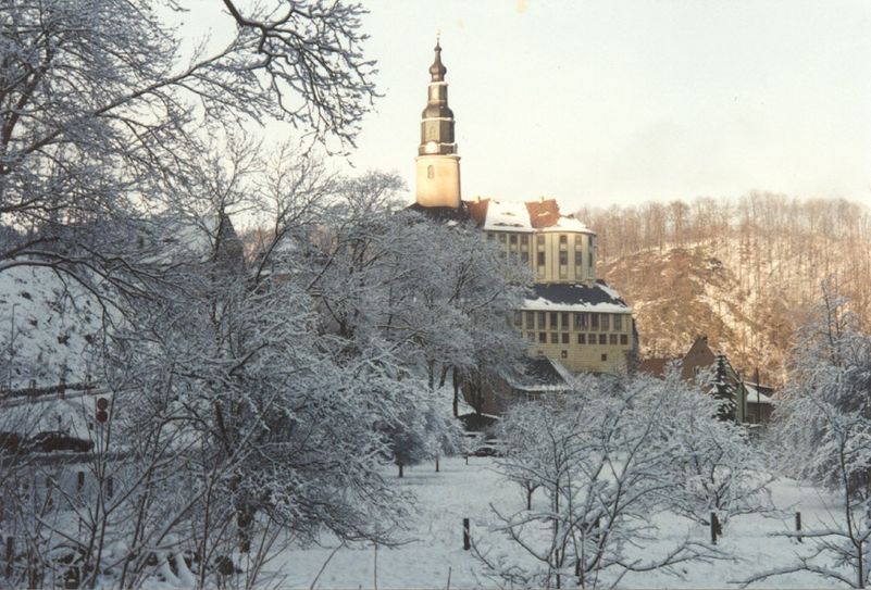 Genauso romantisch ist das Schloss auch im Winter. Fotos: Wo