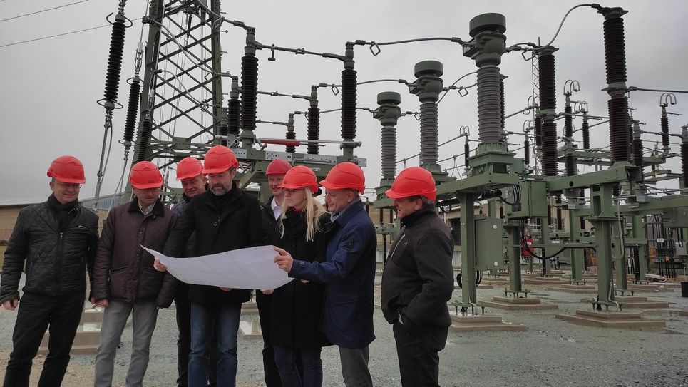 Die SachsenNetze präsentierten das Bauvorhaben am 5. November verschiedenen Vertretern des Landkreises. Foto: T. Keil
