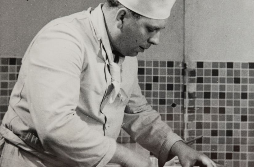 Die Rezepte, Bücher und Utensilien des berühmten Fernsehkochs werden jetzt im Deutschen Archiv der Kulinarik bewahrt.