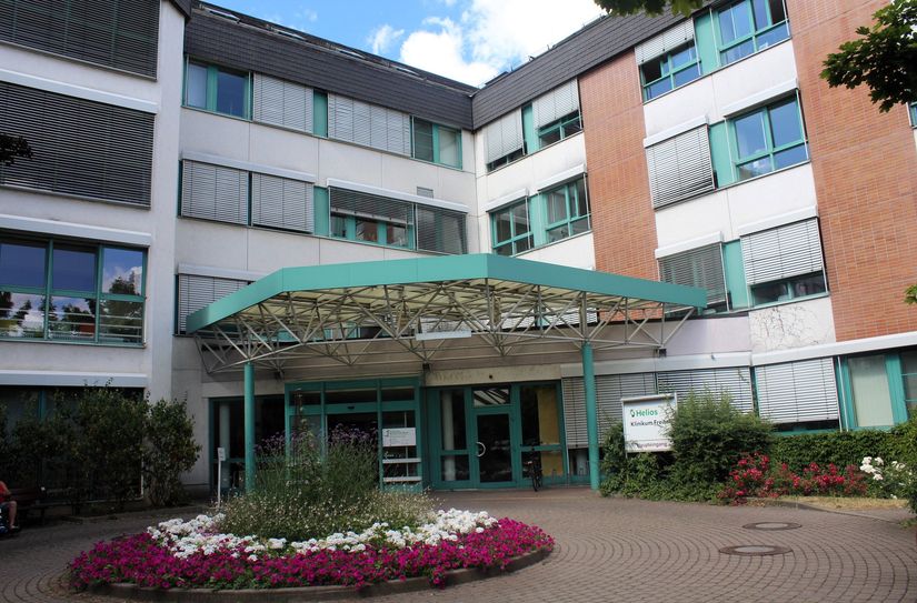 Am Helios-Klinikum Freital könnten künftig wieder Kinder und Jugendliche medizinisch behandelt werden.