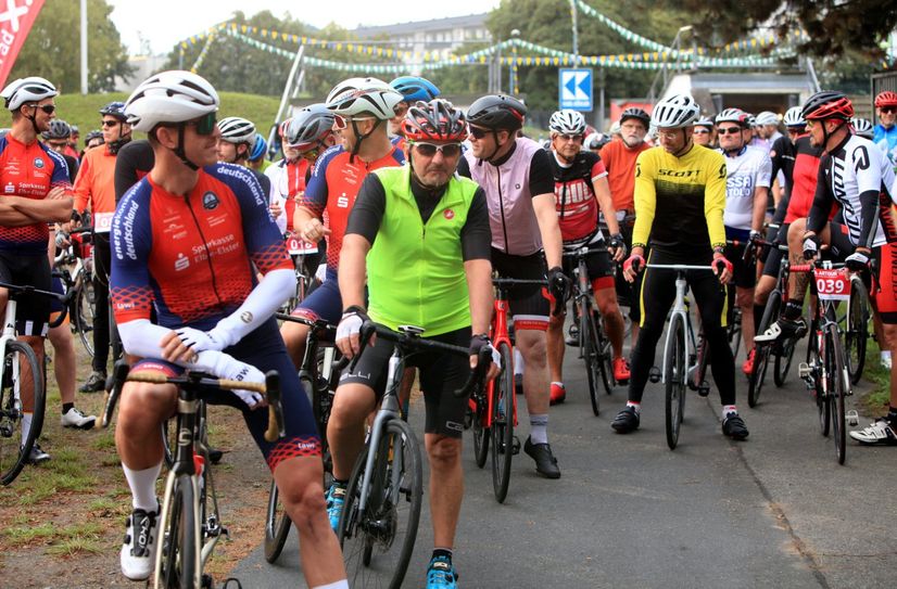 Knapp 700 Radfahrbegeisterte waren bei der Altenberger Radtour (ARTOUR) 2023 dabei.
