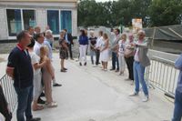 Kai Mundel (re.) ist sich sicher: Die Gäste erleben mit der neuen Saunaanlage  eine völlig neue Erlebniswelt. 
                         Foto: Heiko Lübeck