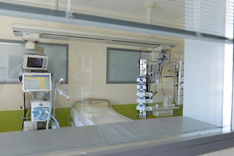 Das Klinikum Niederlausitz erweitert am Standort Senftenberg seine Intensivkapazitäten. Insgesamt sollen 40 Beatmungsplätze geschaffen werden. Foto: © KNL/Steffen Rasche