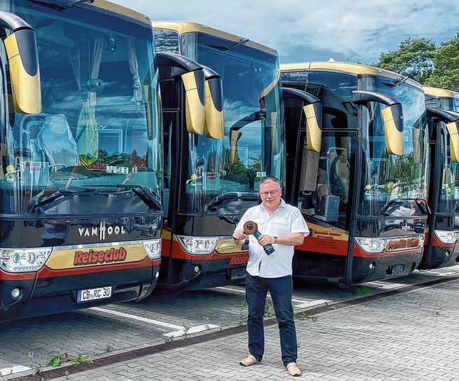 »Seit Mitte März steht die gesamte Flotte unserer Reisebusse abgemeldet auf dem Betriebsgelände«, so Stephan Goldhahn. Foto: PR