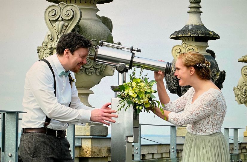 Ehepaar Korth heiratete am 24. April 2021 auf dem Lingnerschloss - eine der ersten Hochzeiten nach den Coronaeinschränkungen in Dresden.
