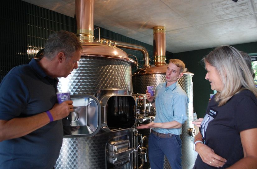 Bei einer Führung mit Braumeister Stefan Mitreuter lernen Interessierte das Bierbrauen kennen.