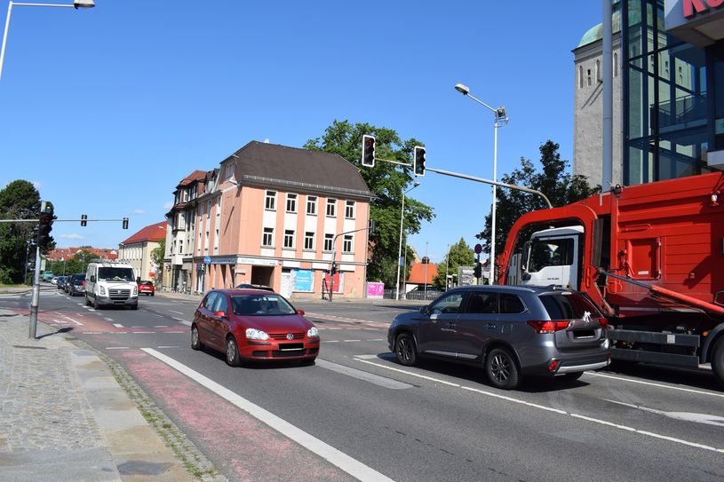 Wann genau die Kreuzung zu einem Kreisverkehr ausgebaut werden soll, steht noch nicht fest.