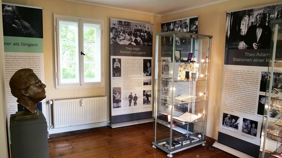Blick in die Ausstellung im Carl-Maria-von-Weber-Museum. Foto: Sophie Arlet