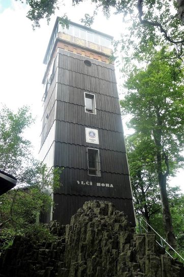 Der 19 Meter hohe Turm auf dem Wolfsberg. Fotos: Fiedler
