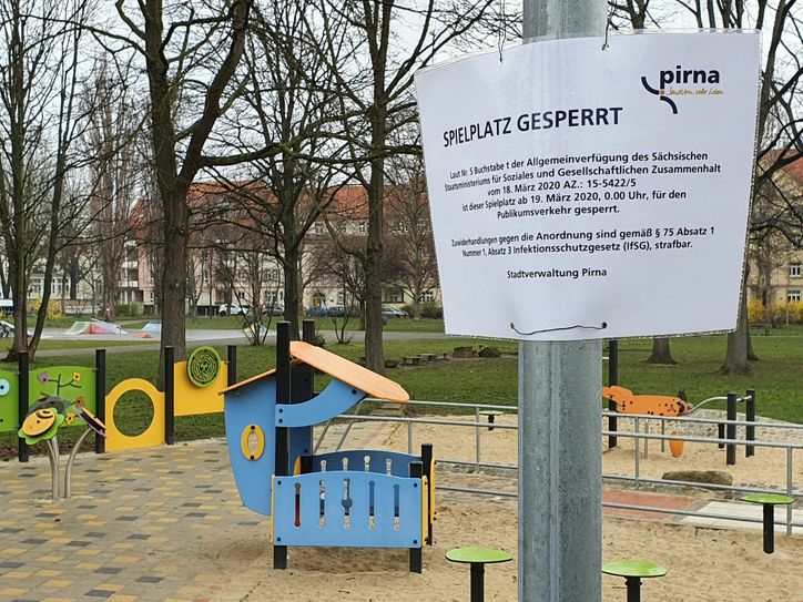 Auch dieser Teil des Spielplatzes ist gesperrt.  Fotos: D. Förster