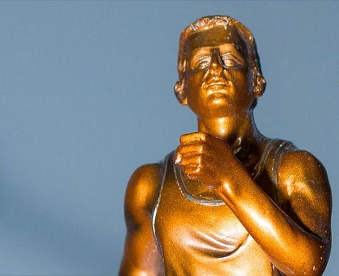 Der »Goldene Rudi« / Foto: Screenshot Laufszene