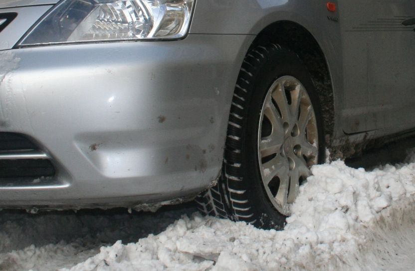 Laut Polizei hatten sich die meisten Kraftfahrer auf das Wetter eingestellt. Die Zahl der Unfälle sei im Vergleich zu einem schneefreien Tag nur „leicht erhöht“ gewesen. Symbolfoto: Archiv/sts