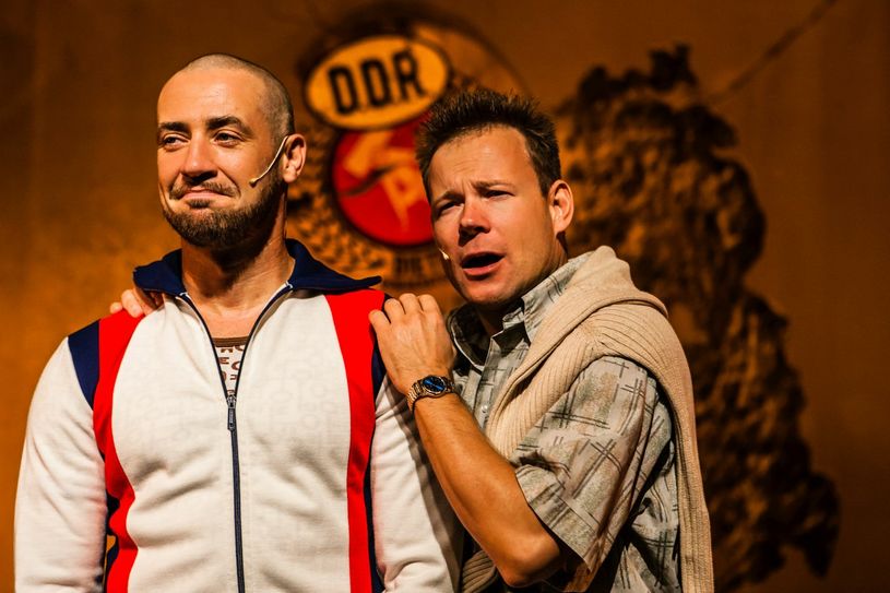 Bürger Lars Dietrich und Mathias Schlung (v.li.) im neuen Programm. Foto: Jentzsch