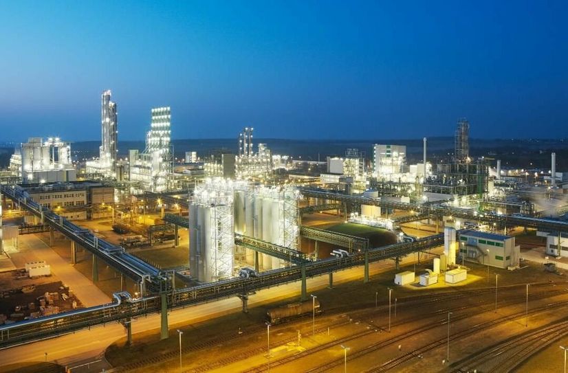 Der Produktionsstandort der Wacker Chemie AG Nünchritz ist für seine qualitativ hochwertige Ausbildung erneut mit dem Gütesiegel »Ausgezeichneter Ausbildungsbetrieb« der IHK Dresden ausgezeichnet worden.