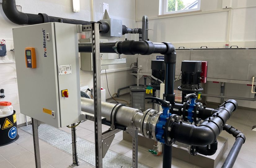 Unscheinbar: So sieht die Anlage aus, die in Eibau jetzt das Trinkwasser mittels UV-Licht von Keimen befreit.