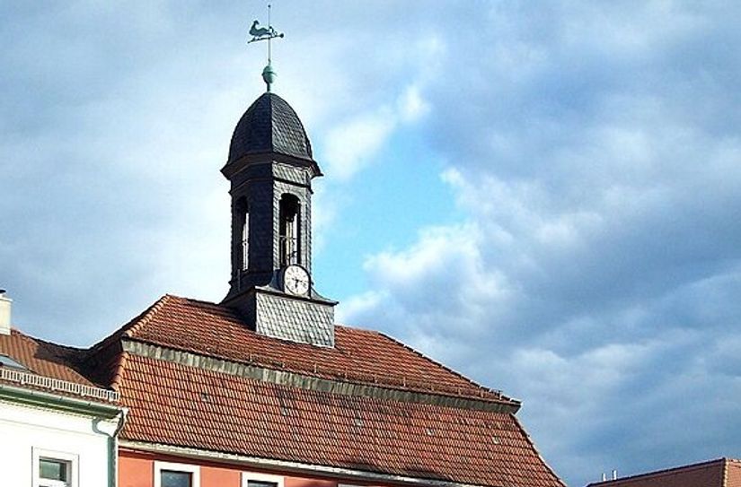 Ein Foto aus besseren Tagen, als der Turm noch zu sehen war.