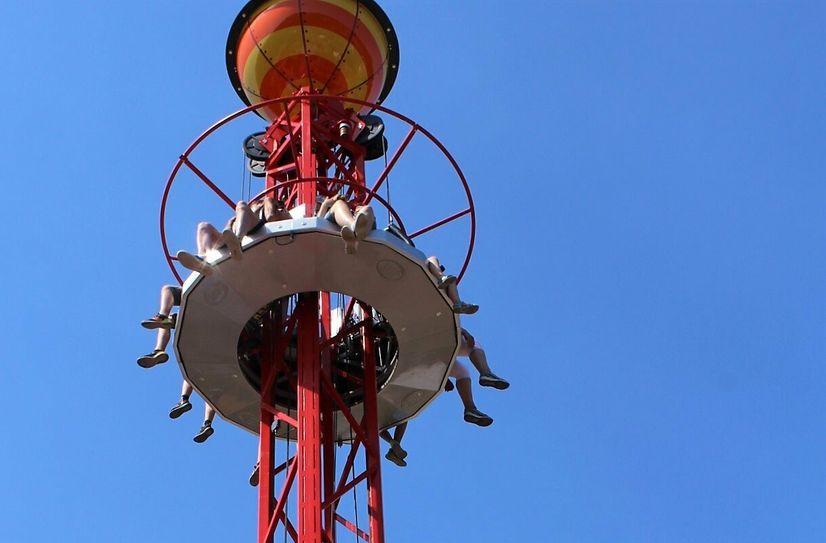 "Sprudel-Jubel-Freifallturm".