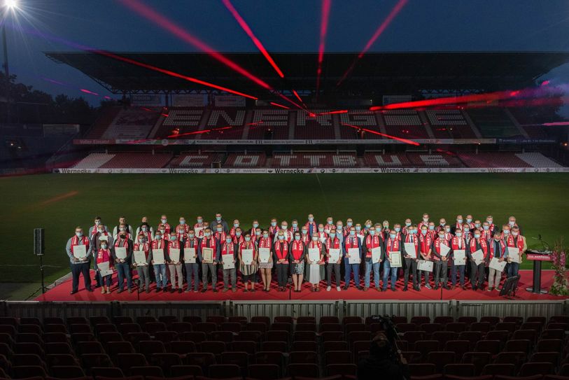 Zum »Tag des Meisters« wurde jetzt in das Stadion der Freundschaft in Cottbus geladen. Foto: HWK Cottbus/Fotoatelier Goethe