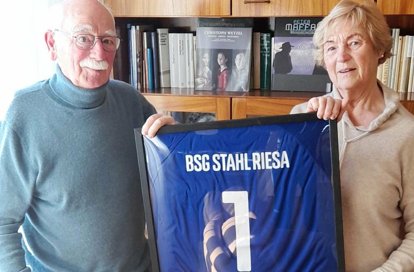 Sportarzt Dr. Dieter Frank a.D. bekommt von seinem Verein die Nummer 1.