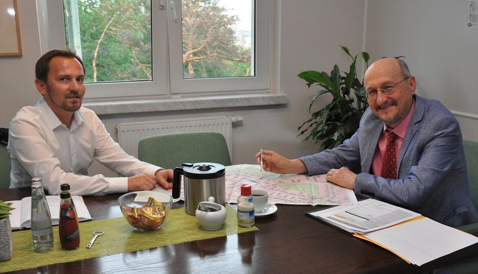 Daniel Niebuhr, Geschäftsleitung LKG und Roland Osiander, Geschäftsführer KWG Foto: KWG