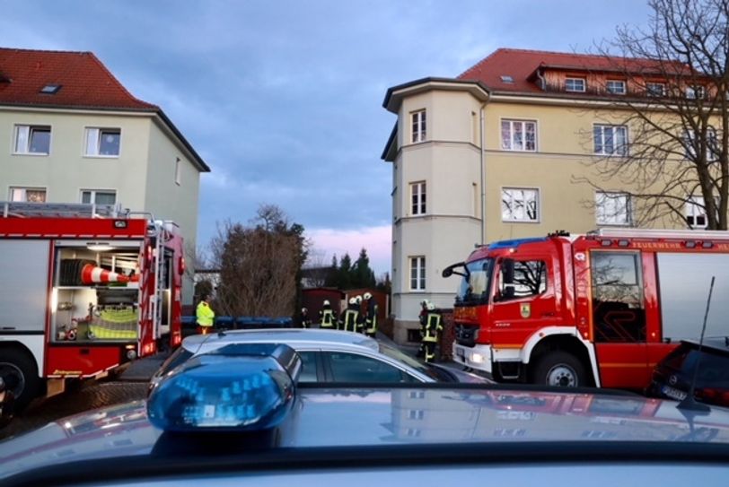 Die Feuerwehr rückt in der Rathausstraße an.