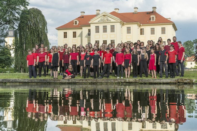 Der Jugendchor Großenhain-Reinersdrof-Ebersbach ist einer der im „Netzwerk Kinderchöre in der Großenhainer Pflege“ organisierten Chöre, die sich am Großenhainer Stadtfest beteiligen: So, 3.6., 17 Uhr. Foto: © Andreas Gruhl