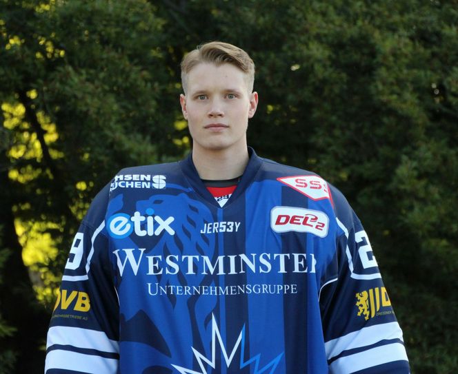 Nick Jordan Vieregge hat seinen Vertrag bei den Eislöwen verlängert. Foto: Büttner