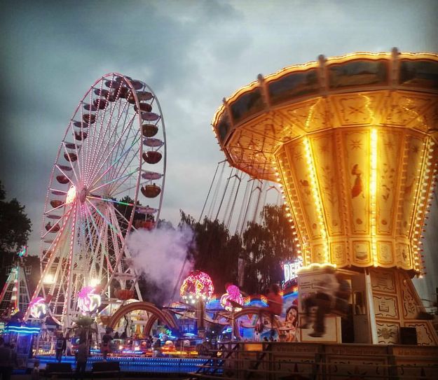 Weil Volksfeste coronabedingt noch nicht wieder möglich sind, verwandeln die Schausteller den Spittelforst zur Forstfestwoche eigenverantwortlich in einen temporären Freizeitpark. Foto: Archiv/kun