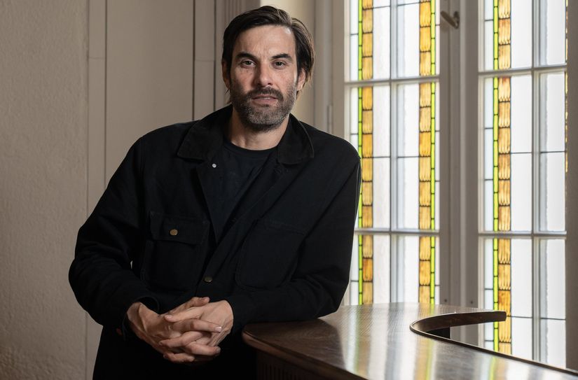 Max Simonischek