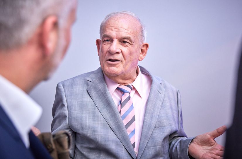 Peter Hahne spricht am 9. Februar in der HerderHalle Pirna.