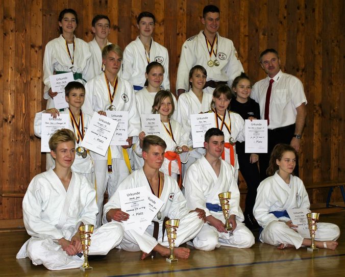 Die Teilnehmer an der Ostdeutschen Meisterschaft aus dem „Zanshin-Dojo-Vetschau e.V.“. Foto: „Zanshin-Dojo-Vetschau e.V.“