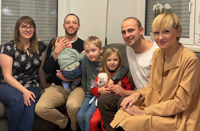 Erstes Familientreffen im Februar 2023