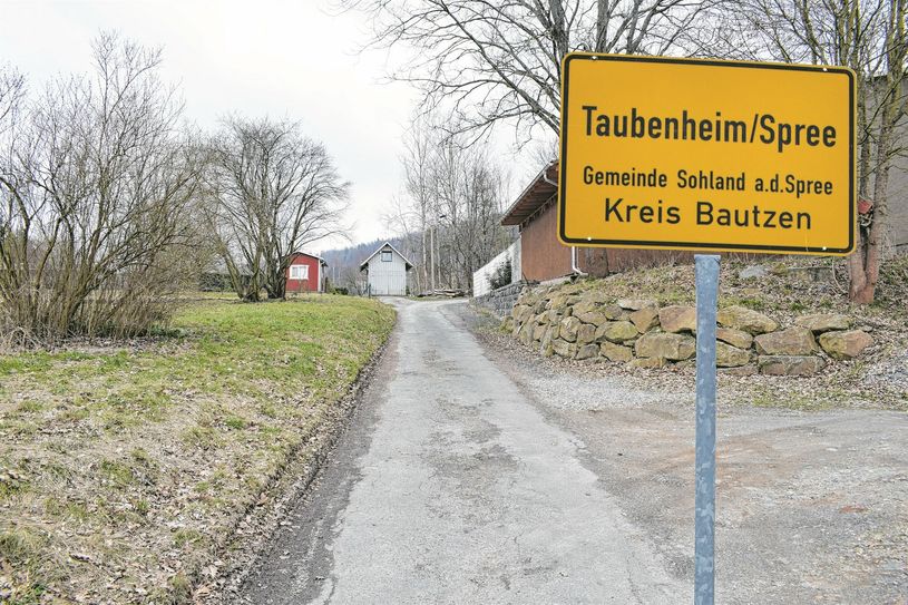 Damit die Grundstücke gut angebunden sind, muss der Schulweg ausgebaut werden.