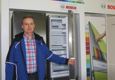 Elektrotechniker Jens Vogel geht mit dem Familienunternehmen in das 50. Jahr seines Bestehens. Foto: Farrar