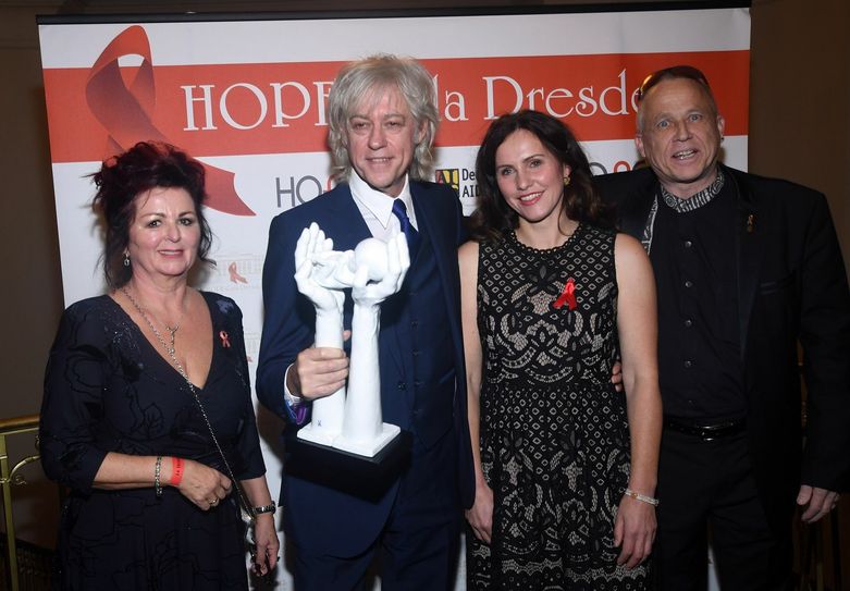Bob Geldof (2.v.l.) erhielt den 11. Hope Award für sein Lebenswerk. Fotos: PR