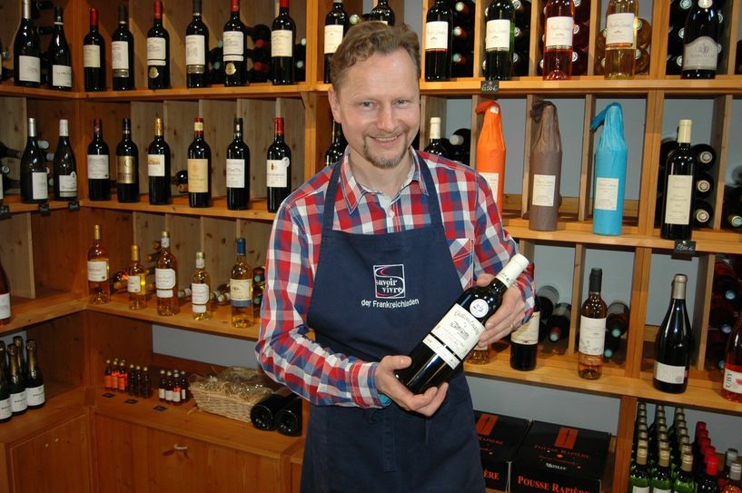 Uwe Suchor liebt Frankreich mit seinen kulinarischen Spezialitäten. Dazu gehört nicht nur ein guter Wein. Fotos: Pohl