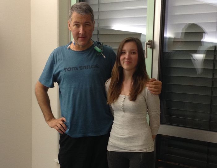 Sophie steht Papa Thomas in der schweren Zeit bei. Foto: privat