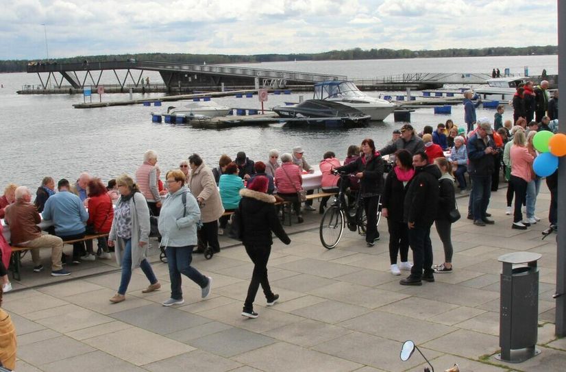 Der Hafen am Senftenberger See ist ein Besuchermagnet - für Senftenberger und Gäste. In diesem Jahr konnte der Hafen im April seinen 10. Geburtstag feiern.