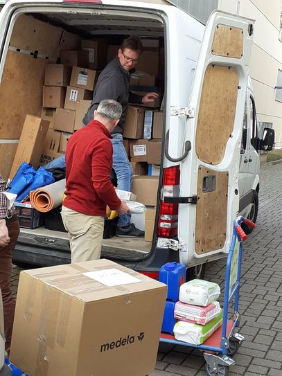 Der Transporter ist mittlerweile in der Ukraine angekommen.