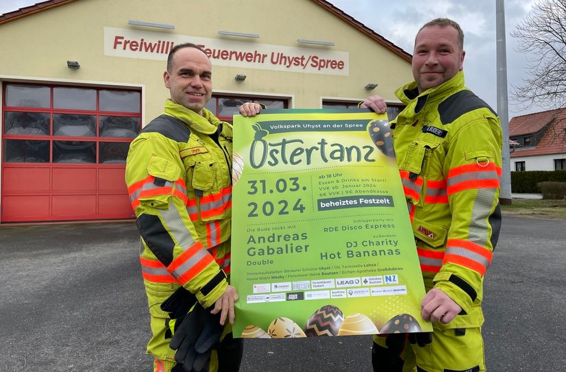 Andreas Pschola und Andreas Buder organisieren zusammen mit anderen den zweiten Ostertanz in Uhyst.