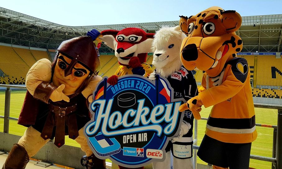 Die Maskottchen der teilnehmenden Mannschaften v.l. HC Sparta Prag, Lausitzer Füchse, Dresdner Eislöwen und HC Verva Litvinov