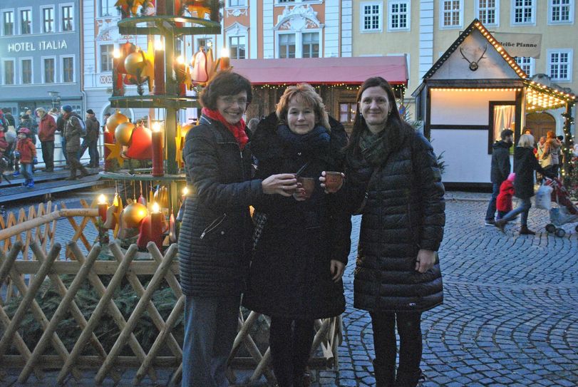 Prof. Dr. Ute Pflicke (Hochschule Zittau/Görlitz) mit Katrin Bartsch und Eva Wittig (beide Vorstand Tourismusverein Görlitz e.V.). Foto: Tourismusverein Görlitz e.V.