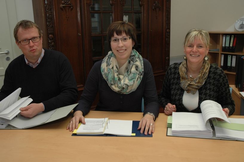 Die neue Führungstroika im Schiebocker Rathaus: Holger Berthel, Nicole Pietsch und Sybille Müller (v.l.n.r.). Foto: Hache