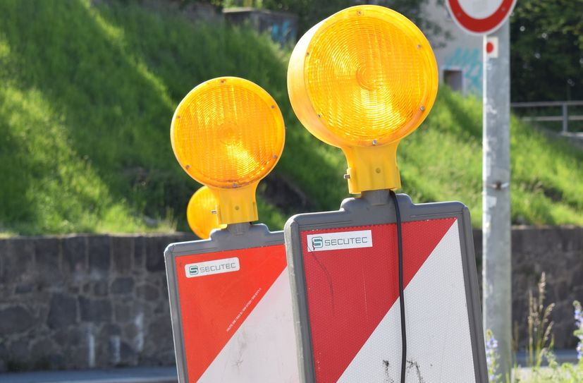 Symbolbild. In Bischofswerda muss ein Teilabschnitt der S 111 unter Vollsperrung gebaut werden.